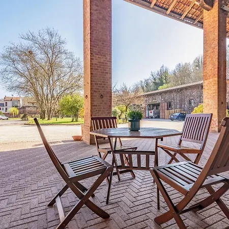 Marchesi Incisa Winery Çiftlik konaklama Rocchetta Tanaro