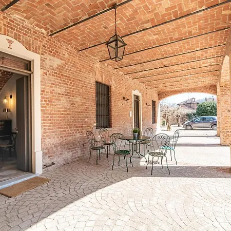 Marchesi Incisa Winery Çiftlik konaklama Rocchetta Tanaro