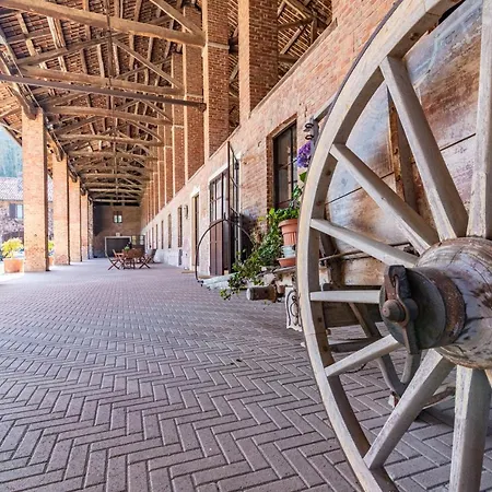 Κατάλυμα σε φάρμα Marchesi Incisa Winery Rocchetta Tanaro