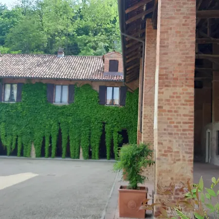 Marchesi Incisa Winery Lodge Farm stay Rocchetta Tanaro