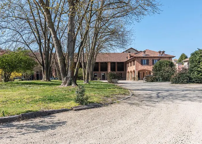 Farm stay Marchesi Incisa Winery Lodge