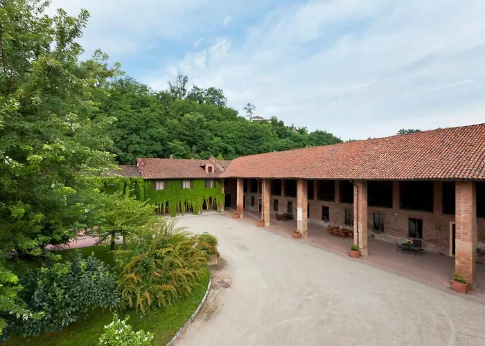 Marchesi Incisa Winery Lodge *