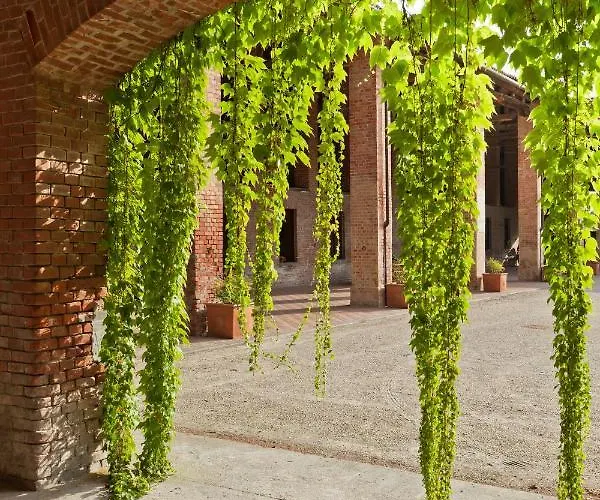 Marchesi Incisa Winery Lodge * Rocchetta Tanaro