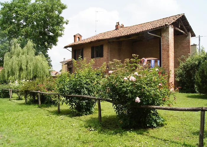 Marchesi Incisa Winery Lodge *