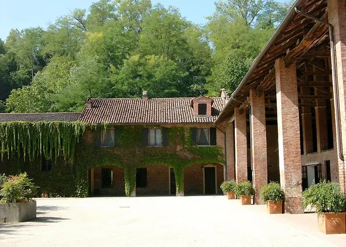 Marchesi Incisa Winery Lodge * Rocchetta Tanaro